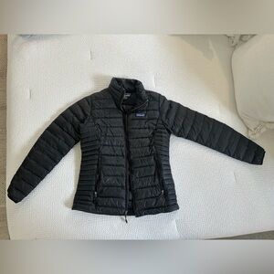 Women’s Patagonia down jacket